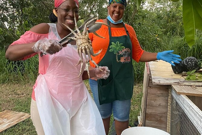 A Evening Cultural Experience Through Food Cooking Class St. Croix - Crab and rice starts the meal