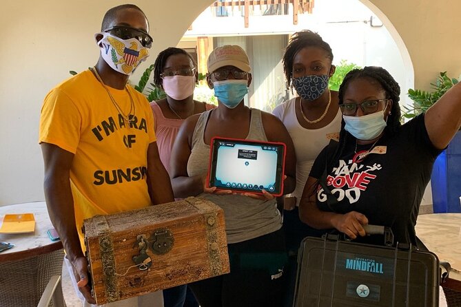 Augmented Reality Secret Agent Treasure Hunt in St Thomas - Meeting your handler at Estate Thomas