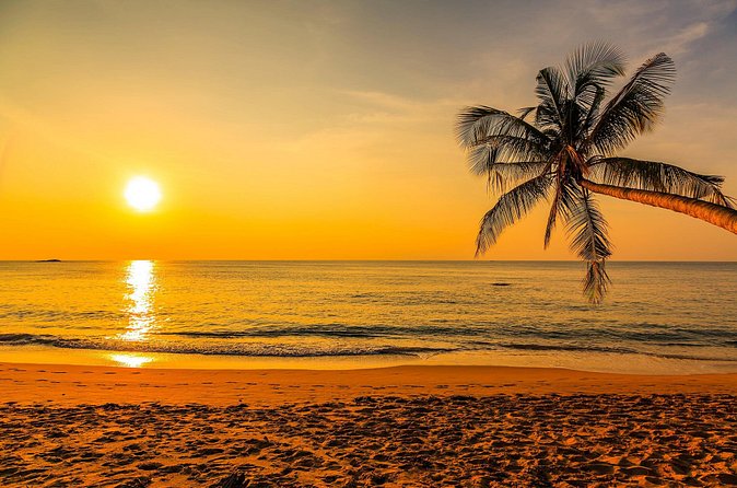 Cocktail Sunset Cruise from Sapphire Beach Resort - Appetizers that make this more than a boat ride