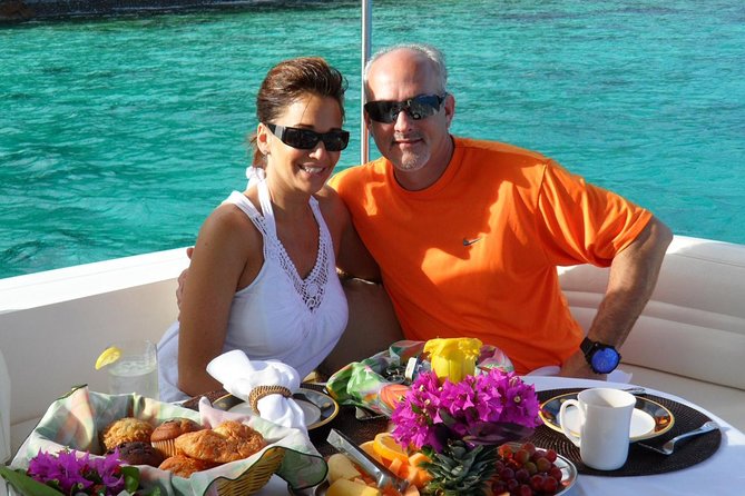 Day Yacht Excursions throughout the US or British Virgin Islands - A private yacht day from St Thomas