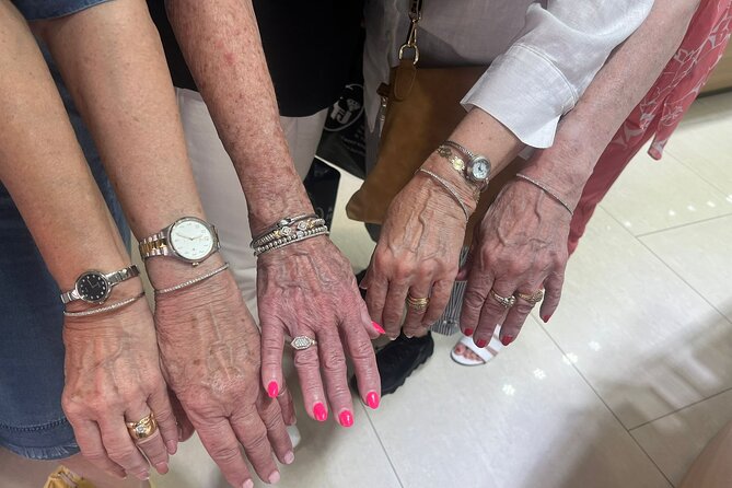 Drinks & Diamonds Shopping Experience in St. Thomas - Diamonds, lab diamonds, gemstones, and watches