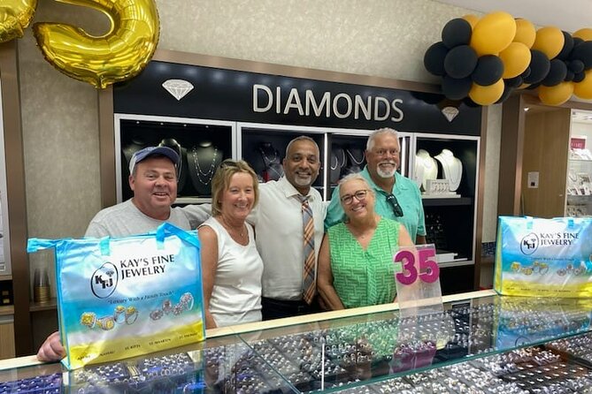 Drinks & Diamonds Shopping Experience in St. Thomas - Who will enjoy this experience most