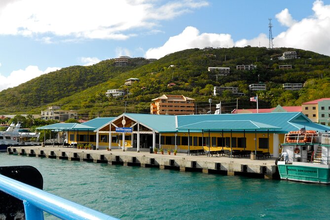 Paradise Taxi & Tours USVI- St. Thomas - Airport Transfer to Red Hook Ferry - What the ride itself is like