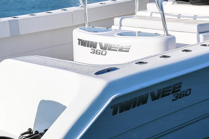 Private Fast Power Catamaran. Full or Half Day for Beach Hopping, Snorkel & Swim - Magens Bay and making sensible route choices