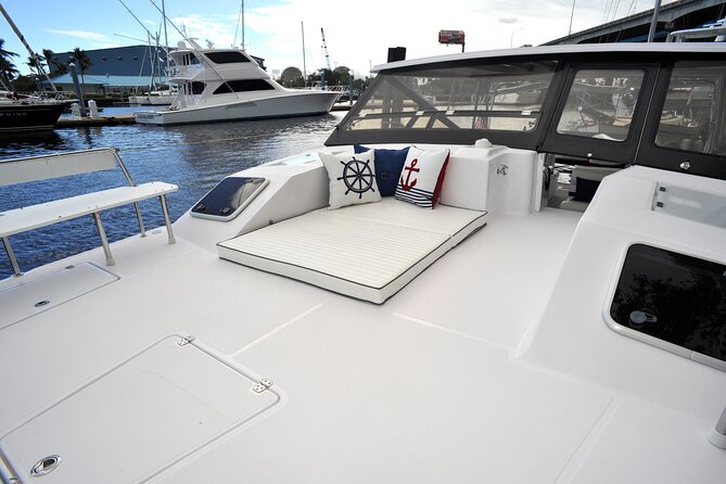 Private Luxury Power Catamaran. Enjoy USVI Aboard MV Hydra - Drinks, Comfort, and What to Bring