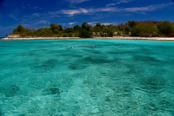 Private Power Catamaran. Secluded Beaches, Snorkeling, Turtles for Full/Half Day - Who gets the most from this charter
