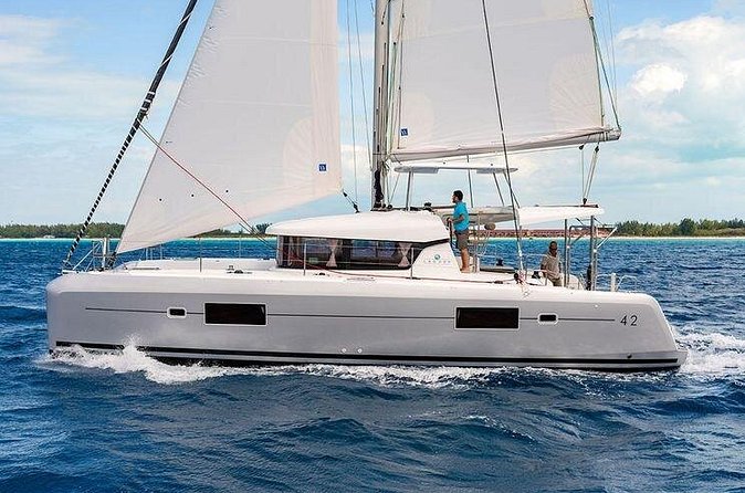 Private St Thomas Luxury Catamaran Trip for Groups up to 24 Guest - Comfort details that matter after several hours