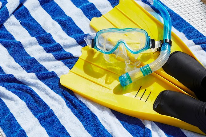 Snorkel Cat All Inclusive Adventure - Lunch, painkillers, and time to relax