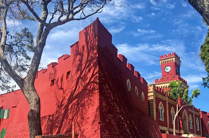 St Thomas Food Tasting and Cultural Walking Tour - Who should book this Charlotte Amalie walk?