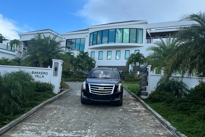 ST Thomas Luxury Private Airport Pickup - A private ride instead of a taxi scramble