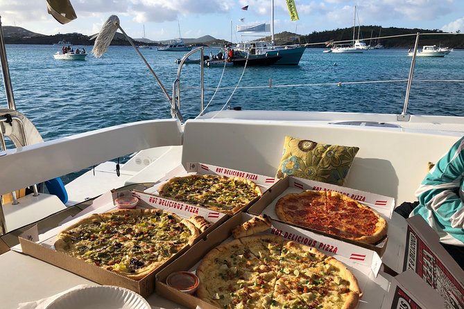 Turtles, Pizza Pi & Sunset trip - Christmas Cove: calm water, reef life, and Pizza Pi