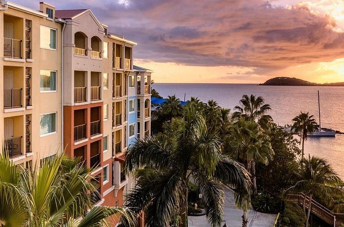 Vi Top Taxi -St.Thomas Airport Transfer to Marriott Frenchman Cove - What the 30 to 40 minute drive is like