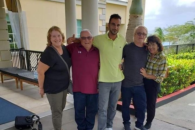 Vi Top Taxi & Tours -Airport Transfer to Bolongo Bay/ Limetree - Private transport, comfort, and group fit
